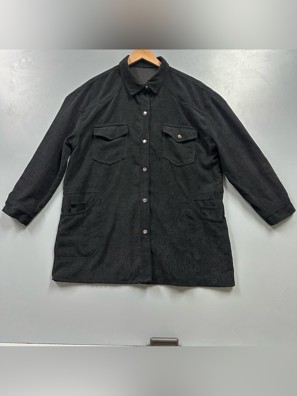 Corduroy Shirt Jacket Button Front Solid Black XL Womans lightweight Pockets